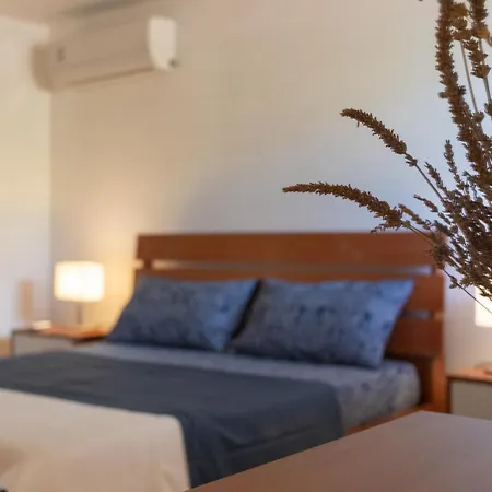 Al Civico 1 * Конверсано