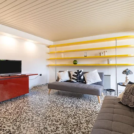 Al Civico 1 Апартаменты